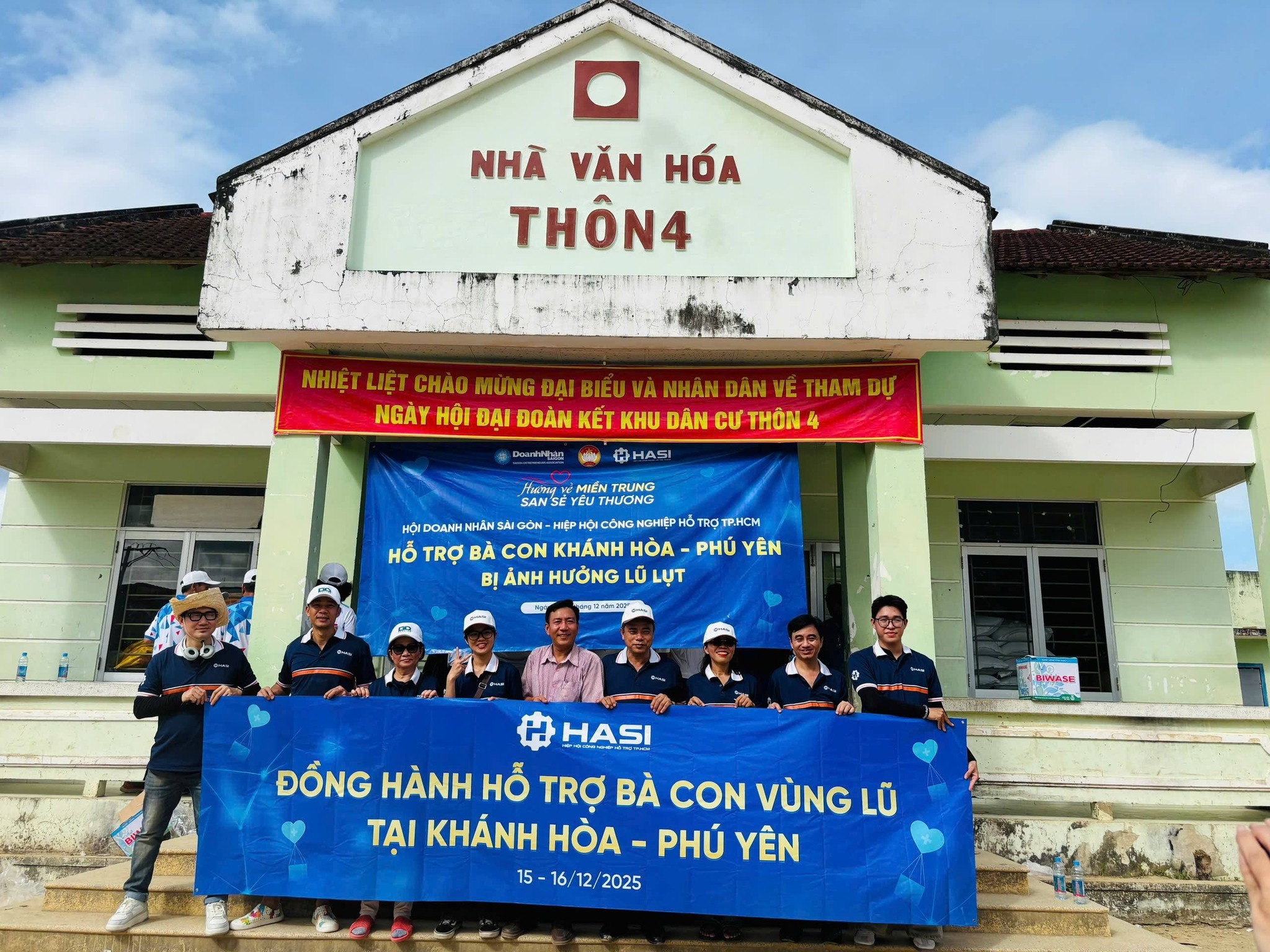 HASI đồng hành cùng Hội Doanh nhân Sài Gòn hỗ trợ người dân miền Trung sau mưa lũ